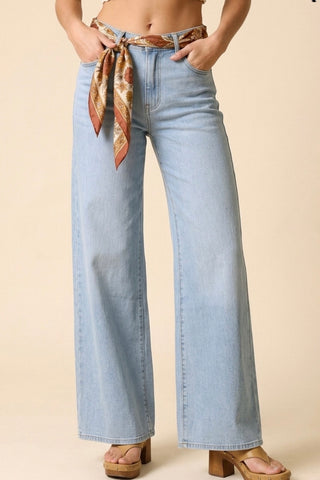 The Q2 High-Rise Wide Leg Jeans- Blue