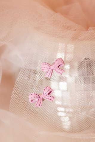 Light Pink bow Stud Earrings