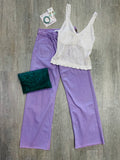 The Q2 Straight Leg Jeans - Lilac