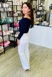The Q2 Straight Leg Jeans with Gold Button Details - White