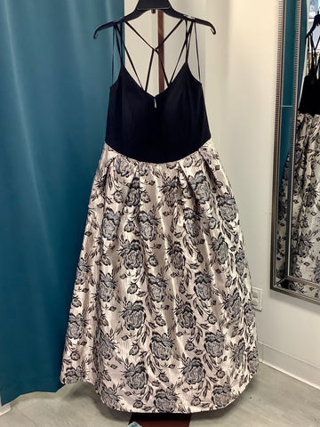 Morgan & Co. Plus Metallic Floral Gown -  Black/Champagne
