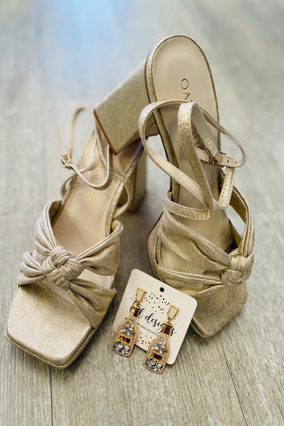 The Zoey Light Gold Knotted Band Platform Heel-  Light Gold