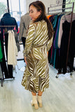 The Q2 Midi Belted Wrap Dress Zebra - Green