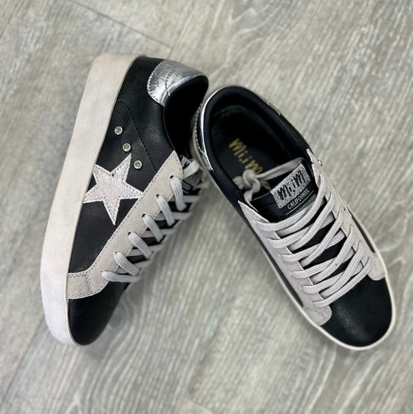Brady Star Sneaker - Black