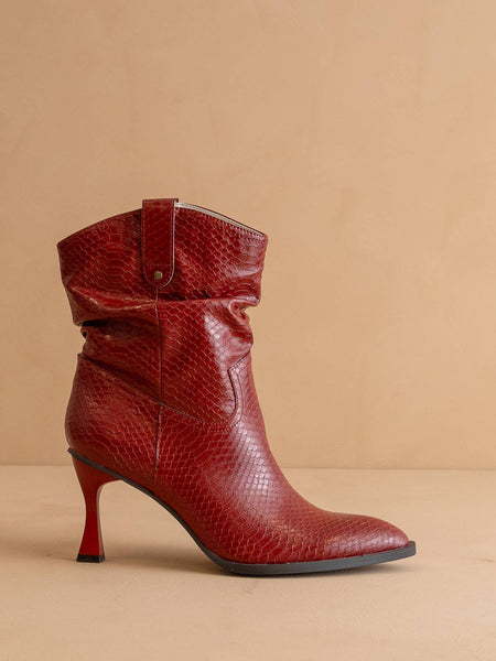 The Jolene | Red Kitten Heeled Western Boot - Red