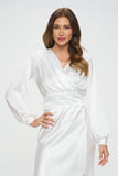 Stretch Satin Solid V neck Top