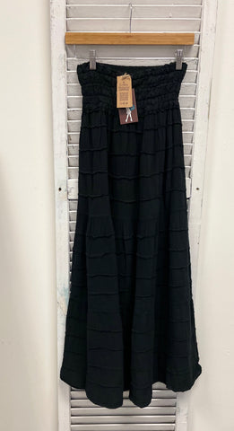 The Lyon Ruffle Skirt - Black